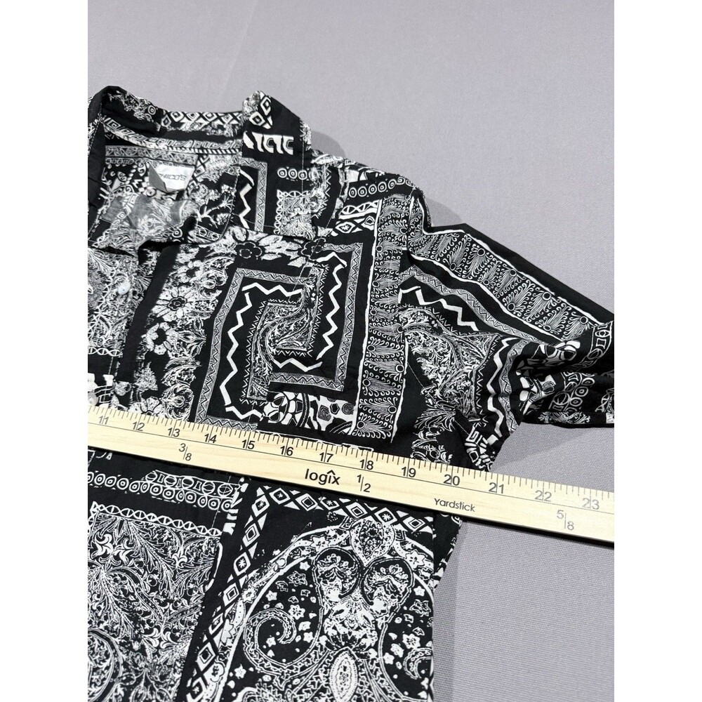 Chicos Womens Black/White Geometric Patchwork Blouse Size 2 - Picture 6 of 9